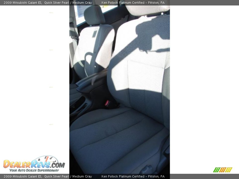 2009 Mitsubishi Galant ES Quick Silver Pearl / Medium Gray Photo #12