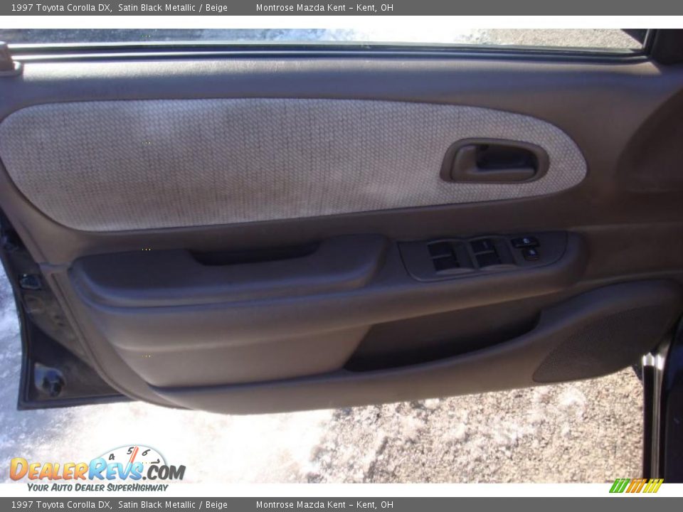 1997 Toyota Corolla DX Satin Black Metallic / Beige Photo #14