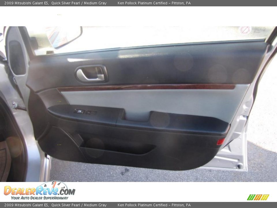 2009 Mitsubishi Galant ES Quick Silver Pearl / Medium Gray Photo #15