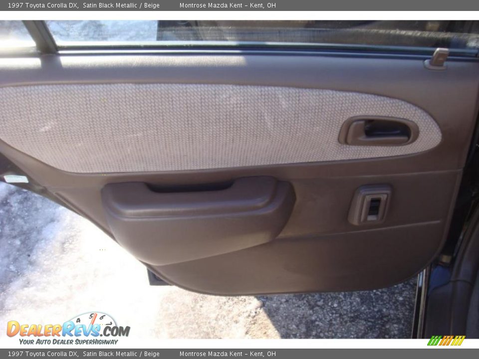 1997 Toyota Corolla DX Satin Black Metallic / Beige Photo #15