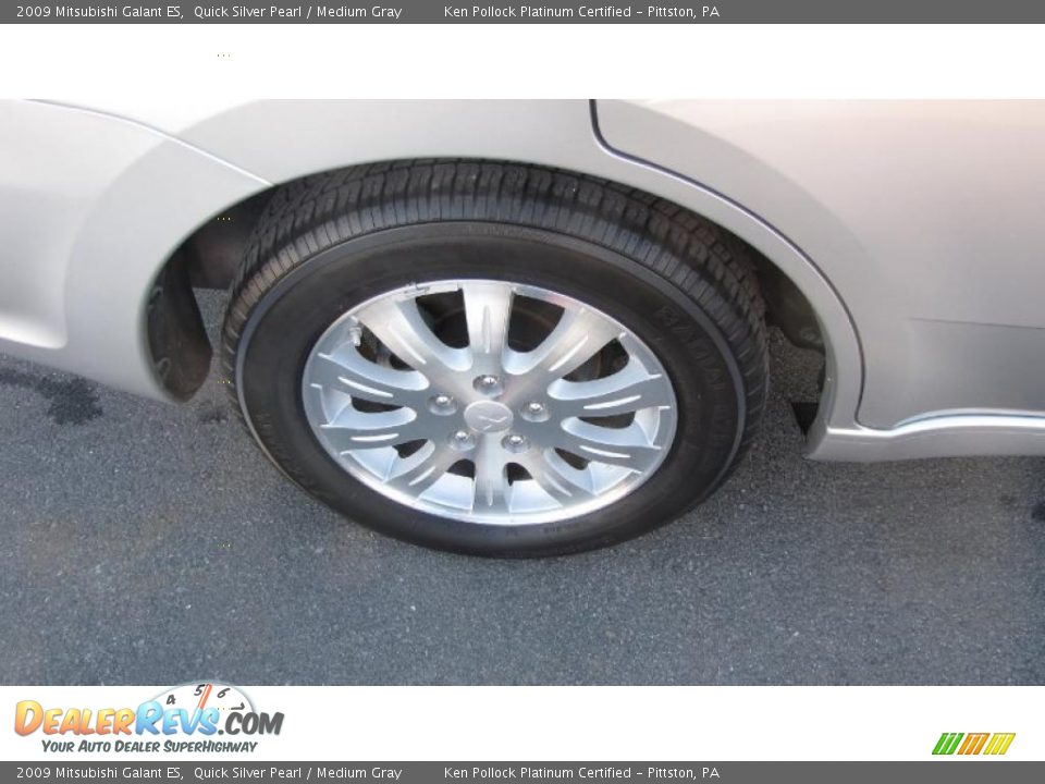 2009 Mitsubishi Galant ES Quick Silver Pearl / Medium Gray Photo #20