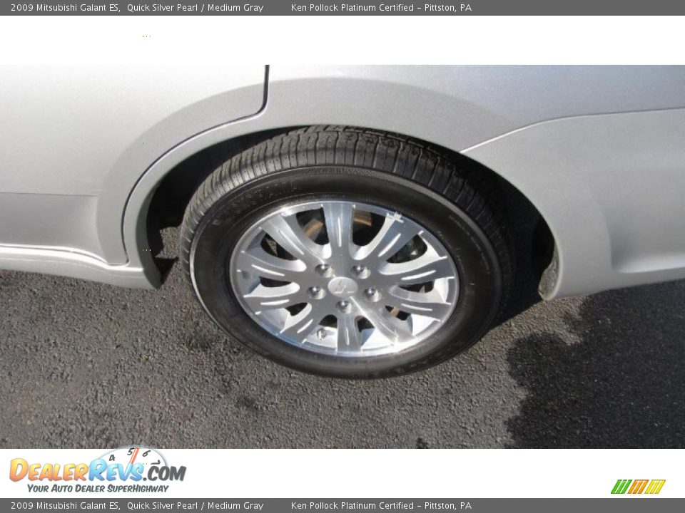 2009 Mitsubishi Galant ES Quick Silver Pearl / Medium Gray Photo #21