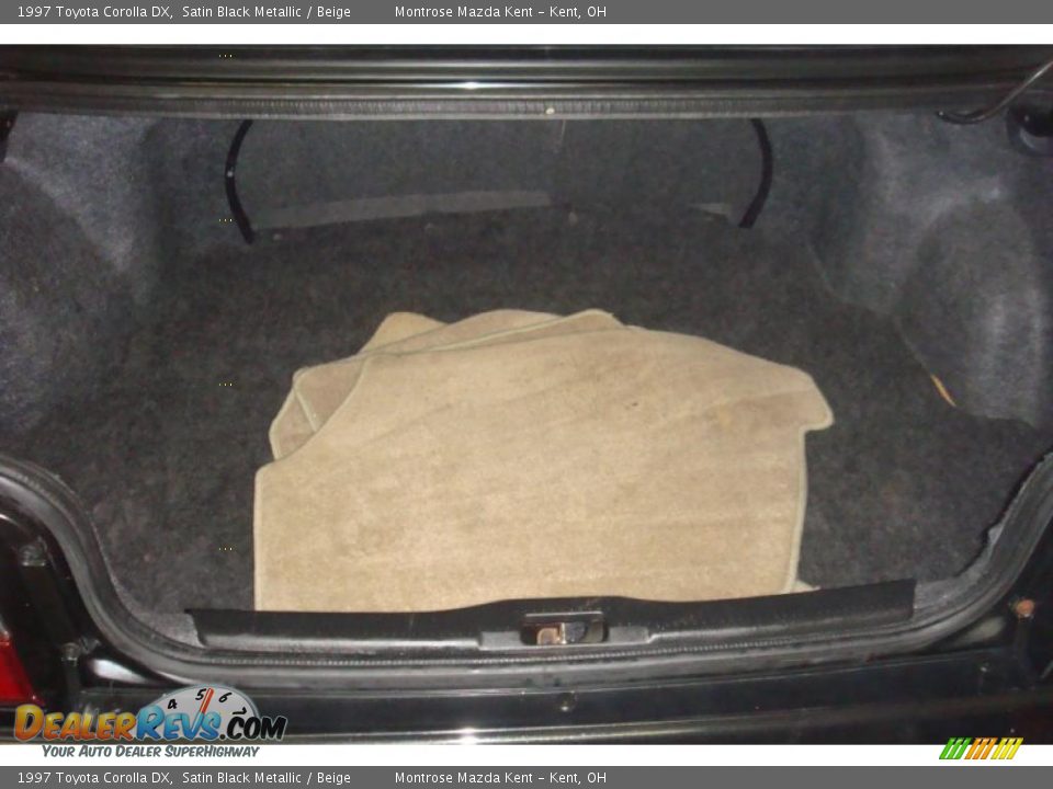 1997 Toyota Corolla DX Satin Black Metallic / Beige Photo #22
