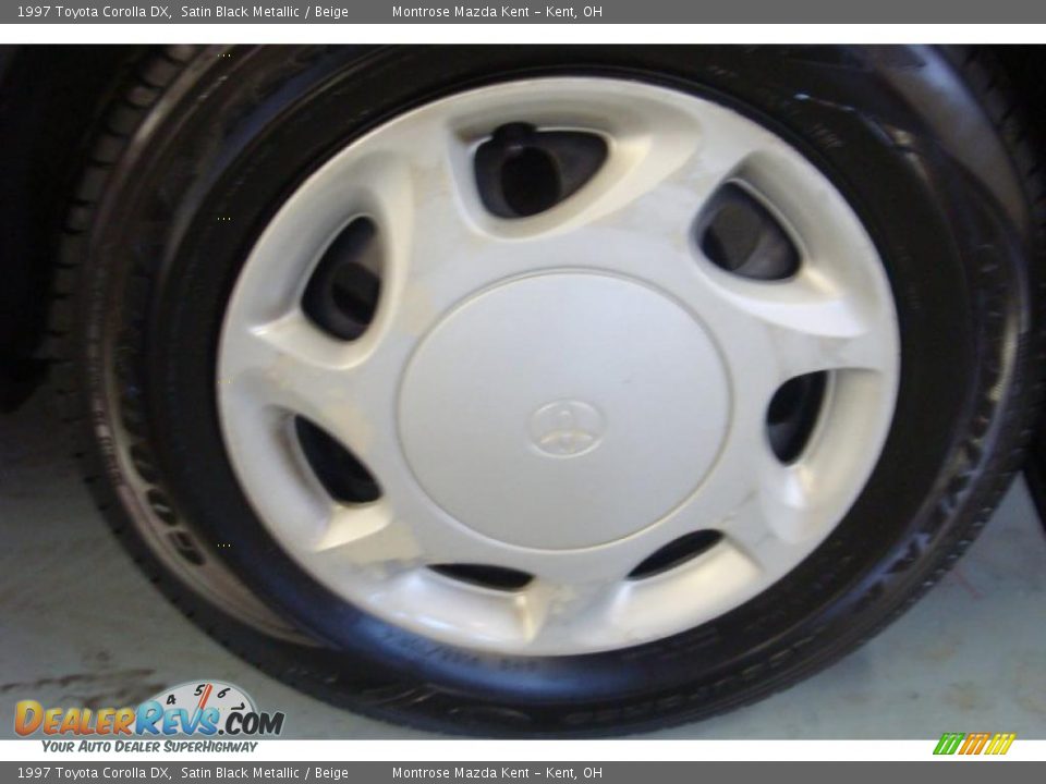 1997 Toyota Corolla DX Satin Black Metallic / Beige Photo #25
