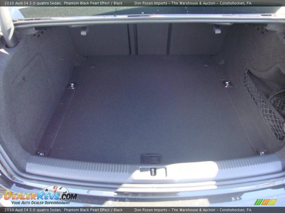 2010 Audi S4 3.0 quattro Sedan Phantom Black Pearl Effect / Black Photo #21