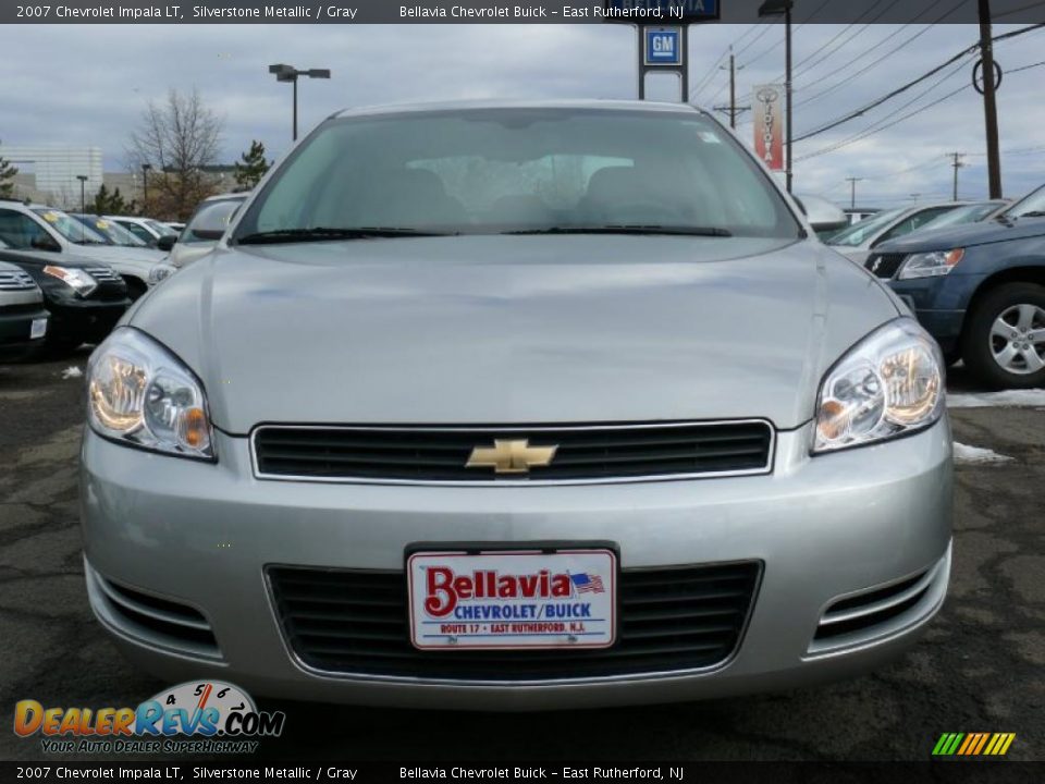 2007 Chevrolet Impala LT Silverstone Metallic / Gray Photo #2