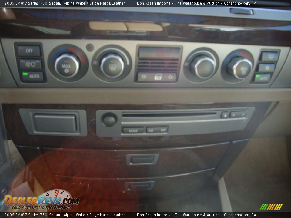 2006 BMW 7 Series 750i Sedan Alpine White / Beige Nasca Leather Photo #34