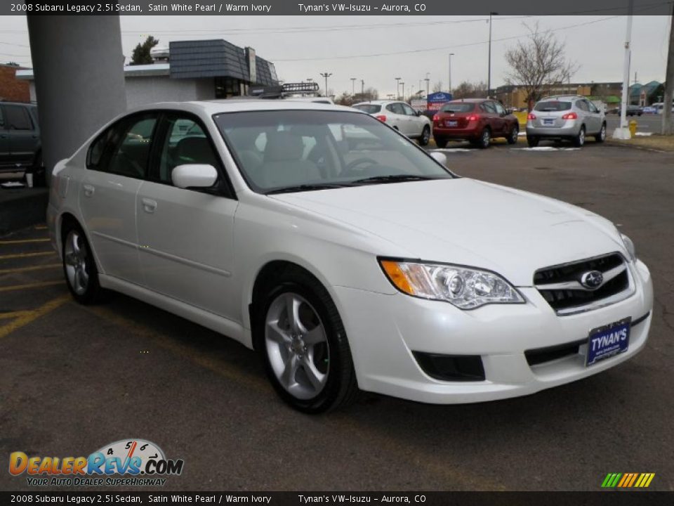 2008 Subaru Legacy 2.5i Sedan Satin White Pearl / Warm Ivory Photo #3