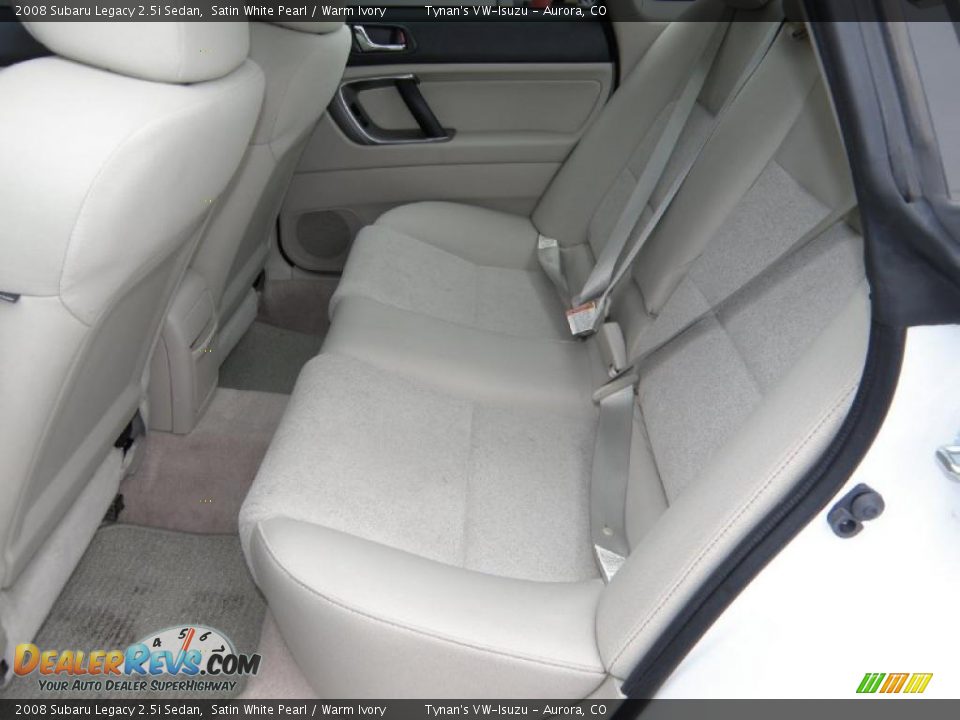 2008 Subaru Legacy 2.5i Sedan Satin White Pearl / Warm Ivory Photo #7