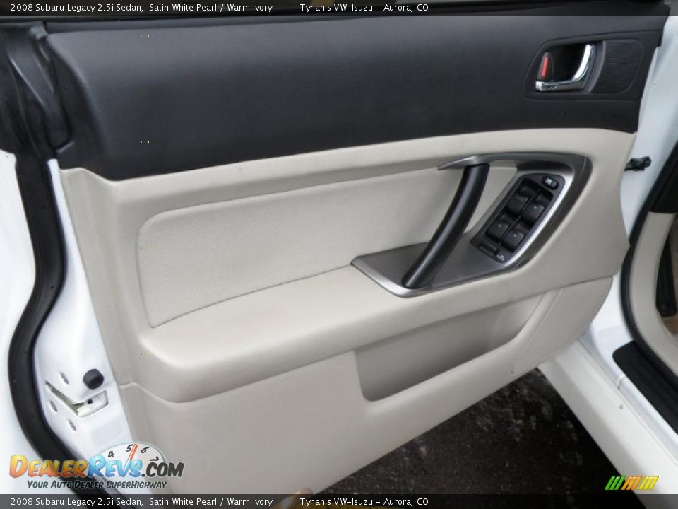 2008 Subaru Legacy 2.5i Sedan Satin White Pearl / Warm Ivory Photo #12