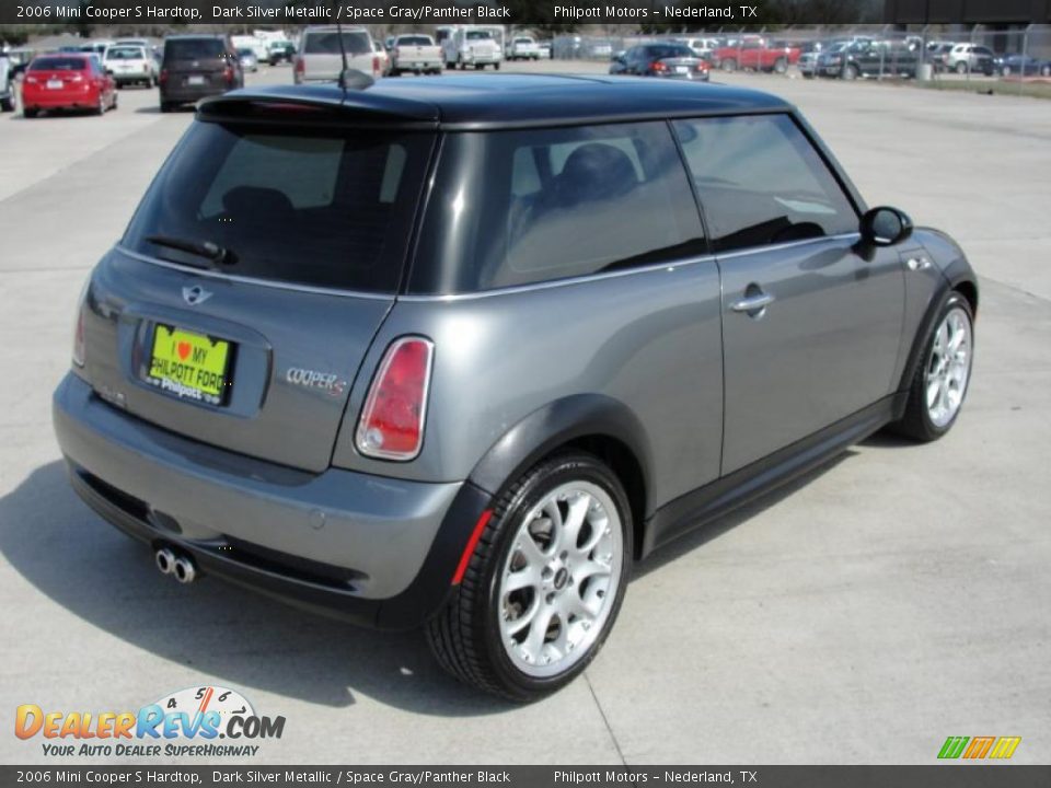 2006 Mini Cooper S Hardtop Dark Silver Metallic / Space Gray/Panther Black Photo #3