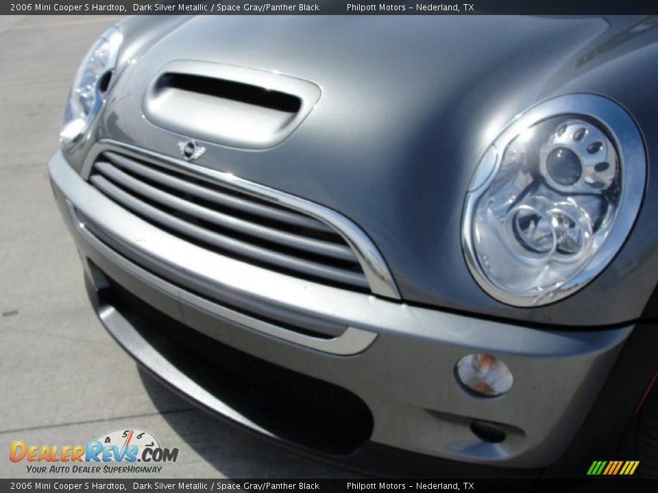 2006 Mini Cooper S Hardtop Dark Silver Metallic / Space Gray/Panther Black Photo #12