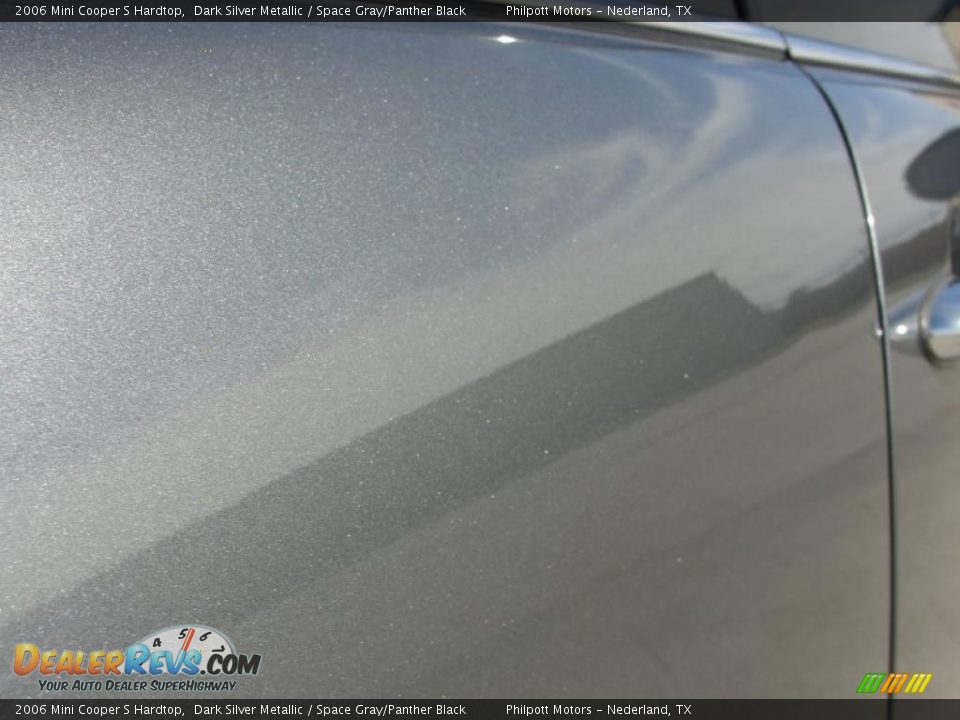2006 Mini Cooper S Hardtop Dark Silver Metallic / Space Gray/Panther Black Photo #22