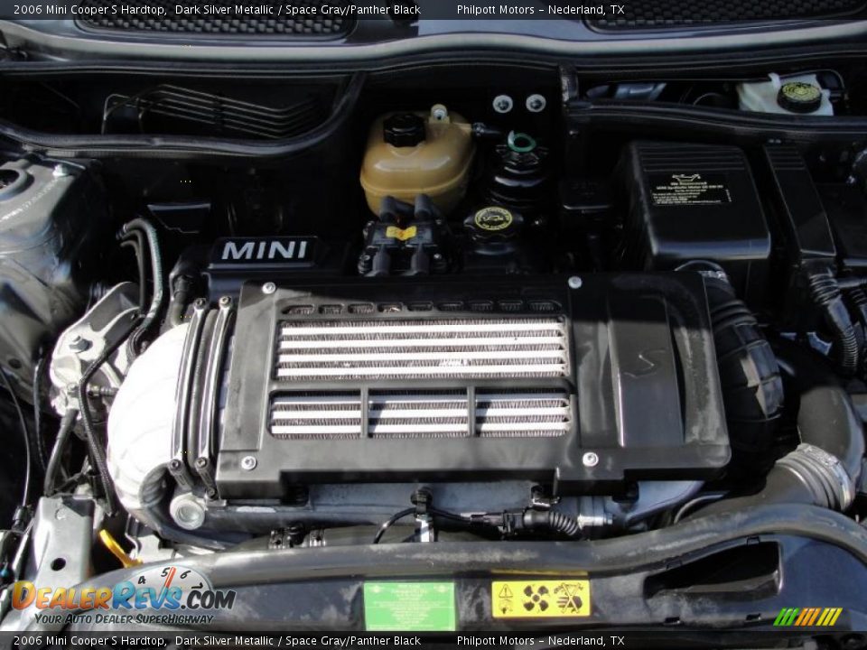 2006 Mini Cooper S Hardtop Dark Silver Metallic / Space Gray/Panther Black Photo #28