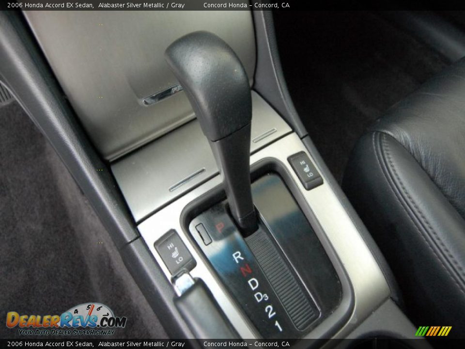 2006 Honda Accord EX Sedan Alabaster Silver Metallic / Gray Photo #21