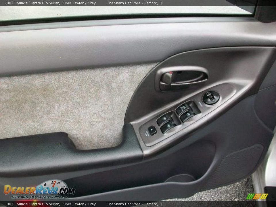2003 Hyundai Elantra GLS Sedan Silver Pewter / Gray Photo #9