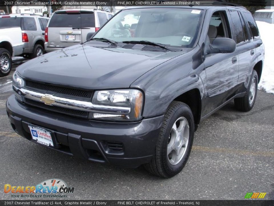 2007 Chevrolet TrailBlazer LS 4x4 Graphite Metallic / Ebony Photo #1