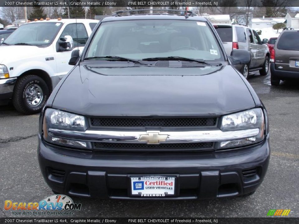 2007 Chevrolet TrailBlazer LS 4x4 Graphite Metallic / Ebony Photo #2