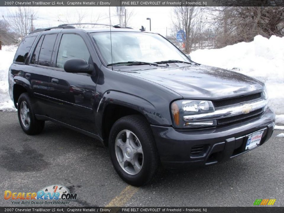 2007 Chevrolet TrailBlazer LS 4x4 Graphite Metallic / Ebony Photo #3