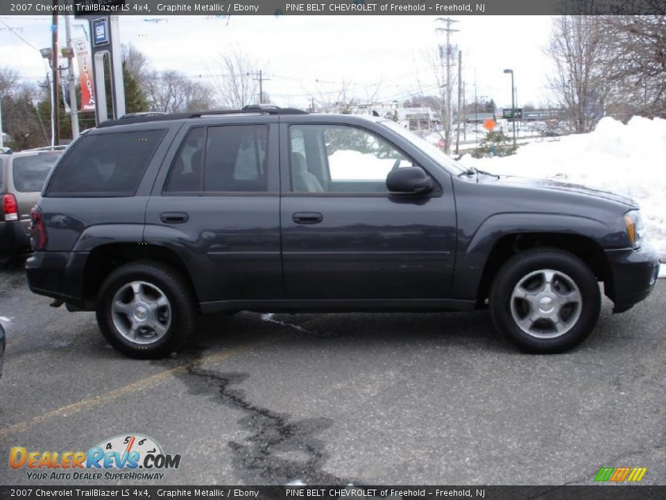 2007 Chevrolet TrailBlazer LS 4x4 Graphite Metallic / Ebony Photo #7