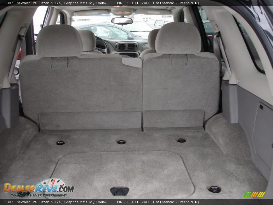 2007 Chevrolet TrailBlazer LS 4x4 Graphite Metallic / Ebony Photo #14