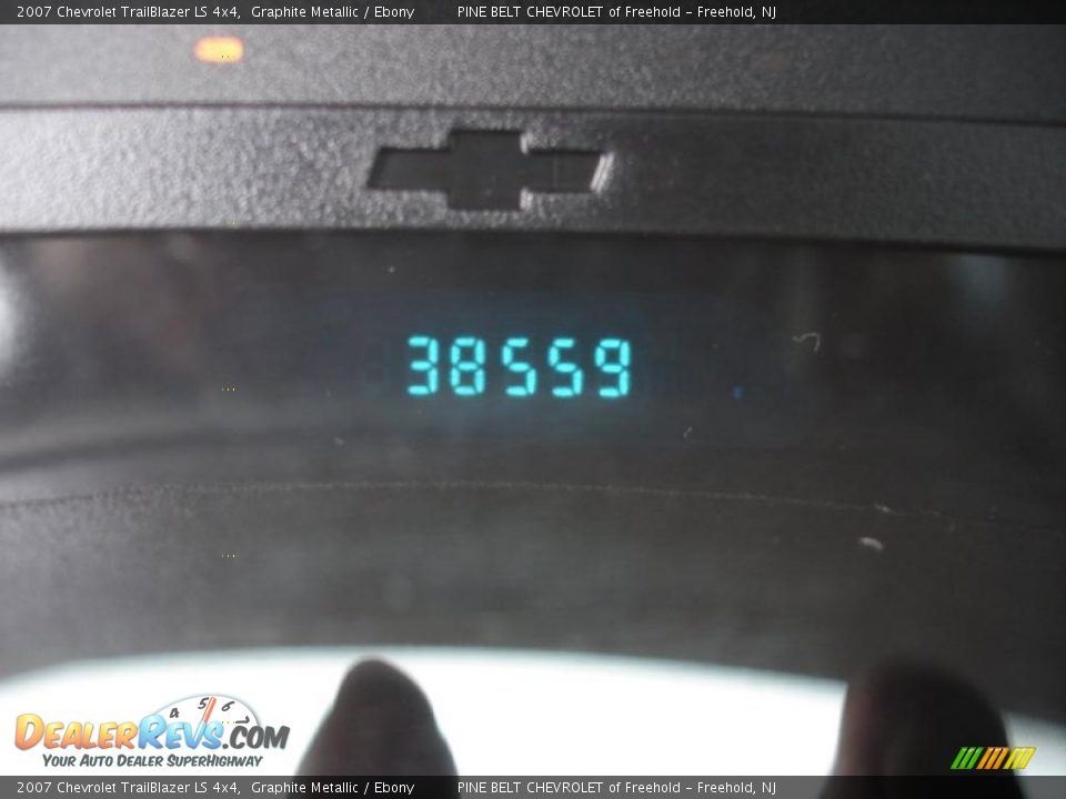 2007 Chevrolet TrailBlazer LS 4x4 Graphite Metallic / Ebony Photo #17