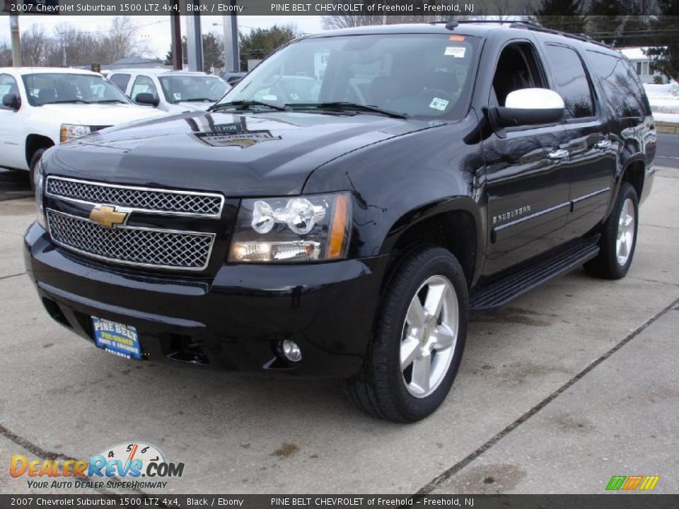 2007 Chevrolet Suburban 1500 LTZ 4x4 Black / Ebony Photo #1