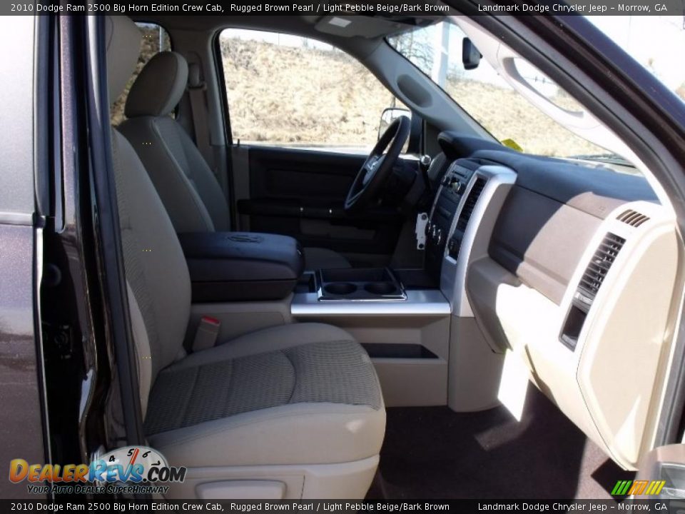 2010 Dodge Ram 2500 Big Horn Edition Crew Cab Rugged Brown Pearl / Light Pebble Beige/Bark Brown Photo #11