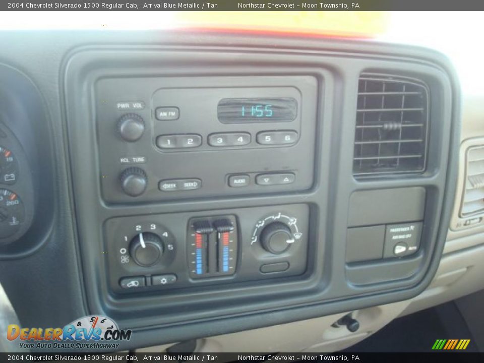 2004 Chevrolet Silverado 1500 Regular Cab Arrival Blue Metallic / Tan Photo #18