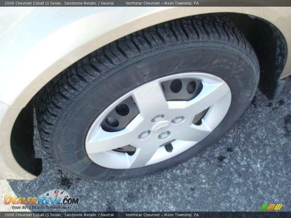 2006 Chevrolet Cobalt LS Sedan Sandstone Metallic / Neutral Photo #9