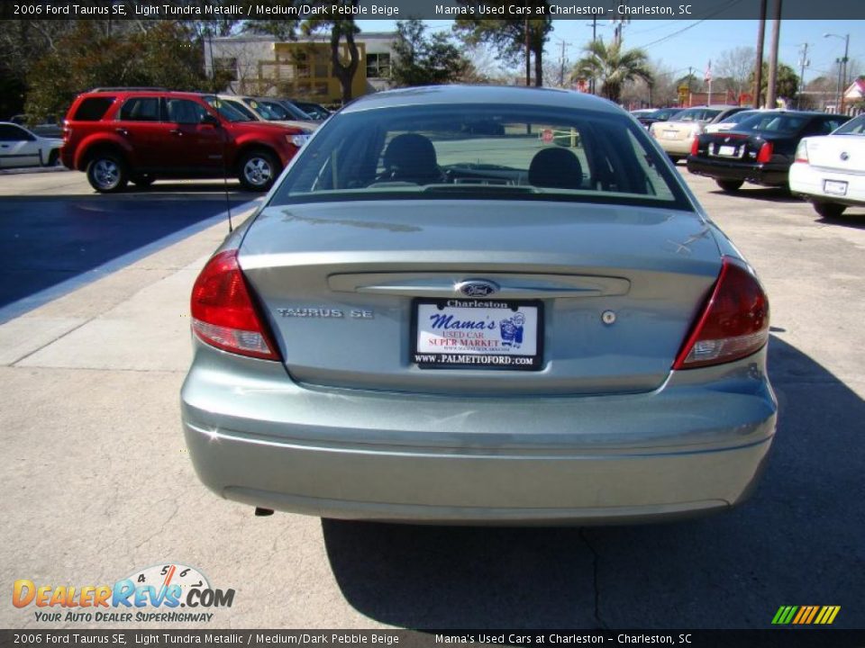 2006 Ford Taurus SE Light Tundra Metallic / Medium/Dark Pebble Beige Photo #7