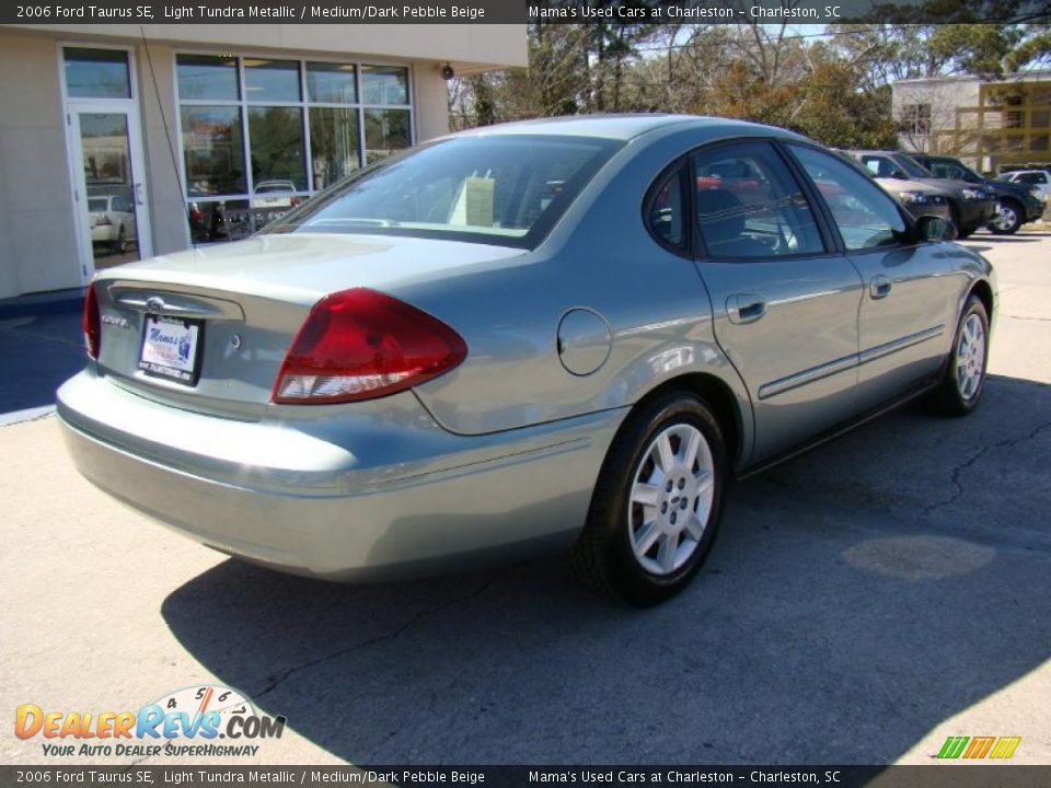 2006 Ford Taurus SE Light Tundra Metallic / Medium/Dark Pebble Beige Photo #8