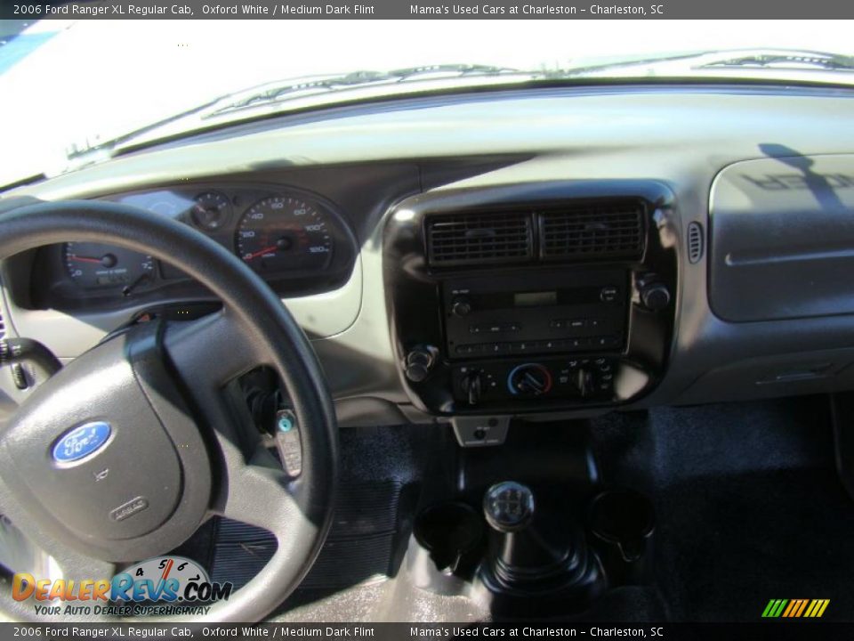 2006 Ford Ranger XL Regular Cab Oxford White / Medium Dark Flint Photo #12