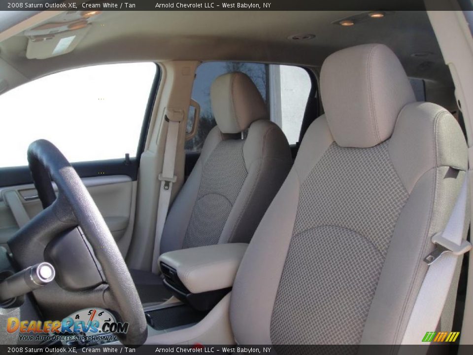 2008 Saturn Outlook XE Cream White / Tan Photo #9