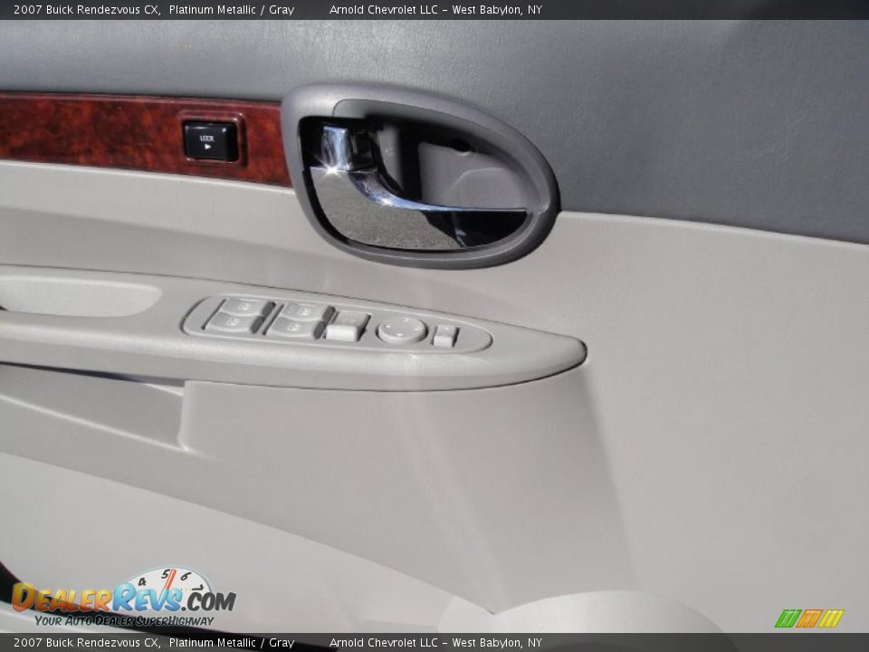 2007 Buick Rendezvous CX Platinum Metallic / Gray Photo #8