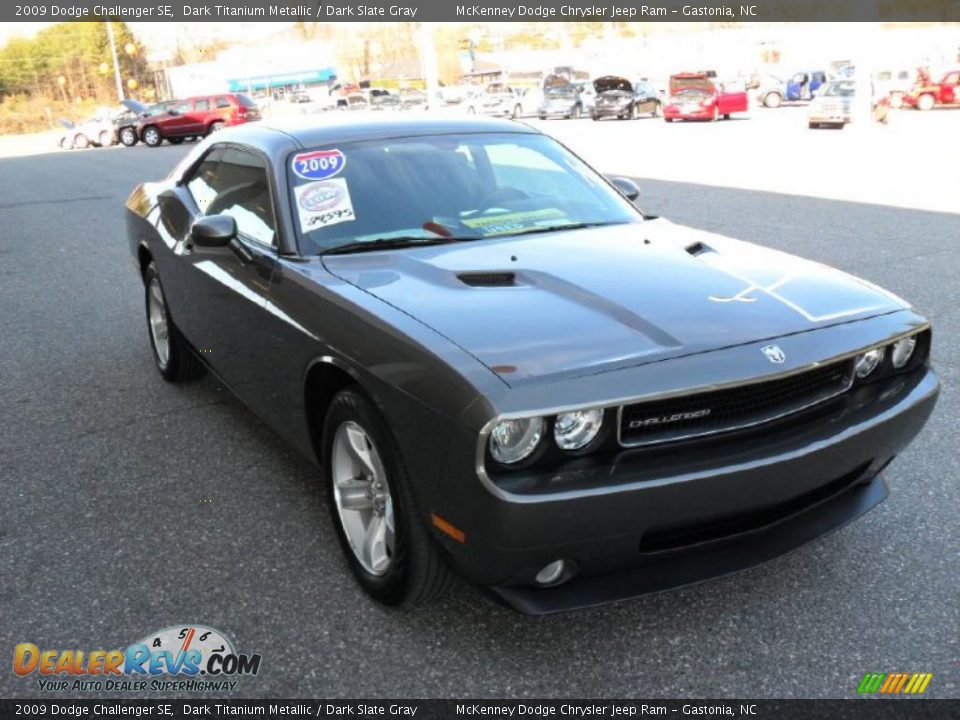 2009 Dodge Challenger SE Dark Titanium Metallic / Dark Slate Gray Photo #5