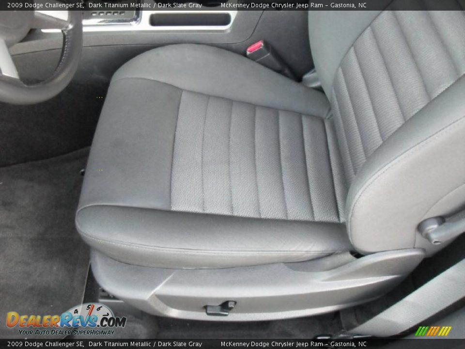 2009 Dodge Challenger SE Dark Titanium Metallic / Dark Slate Gray Photo #8