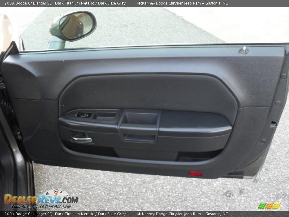 2009 Dodge Challenger SE Dark Titanium Metallic / Dark Slate Gray Photo #15