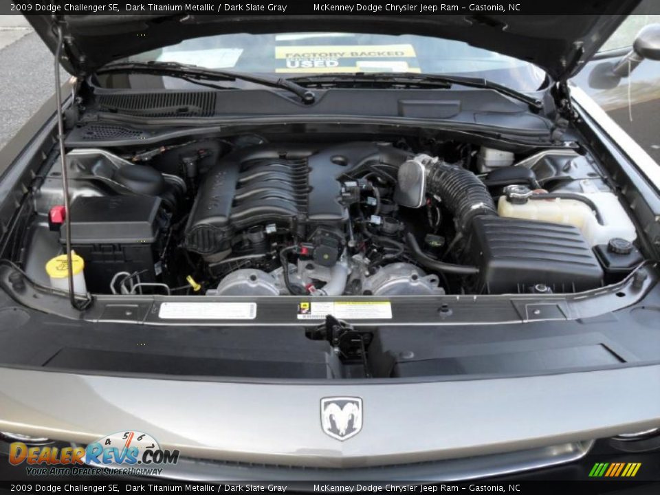 2009 Dodge Challenger SE Dark Titanium Metallic / Dark Slate Gray Photo #18