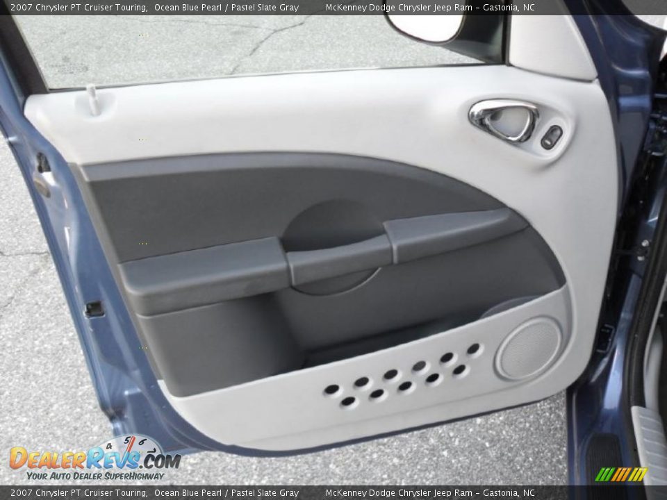 2007 Chrysler PT Cruiser Touring Ocean Blue Pearl / Pastel Slate Gray Photo #7