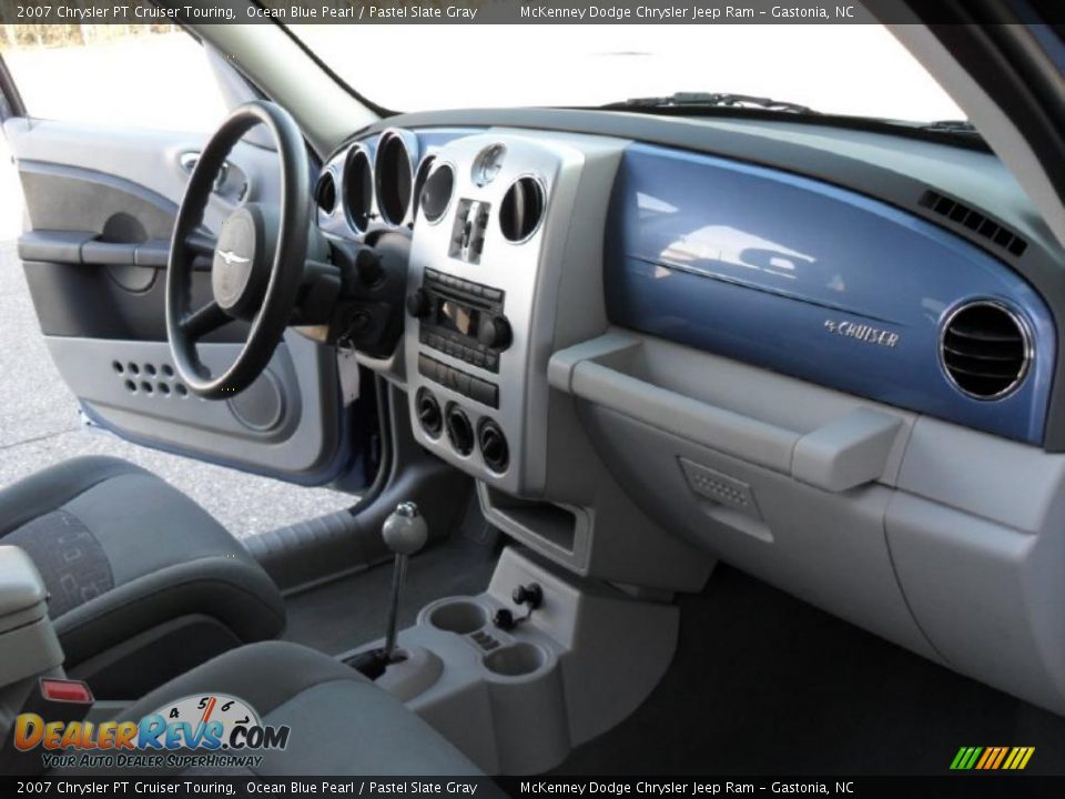 2007 Chrysler PT Cruiser Touring Ocean Blue Pearl / Pastel Slate Gray Photo #15