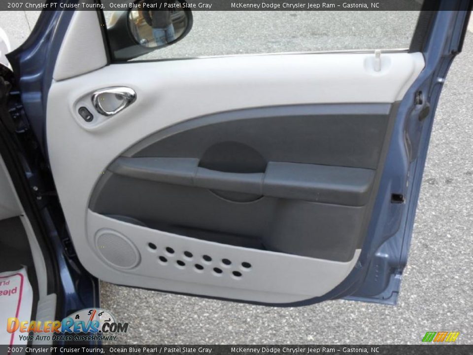2007 Chrysler PT Cruiser Touring Ocean Blue Pearl / Pastel Slate Gray Photo #16