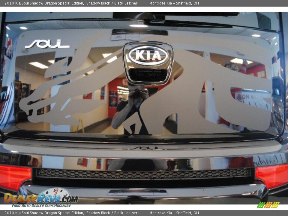 2010 Kia Soul Shadow Dragon Special Edition Shadow Black / Black Leather Photo #8