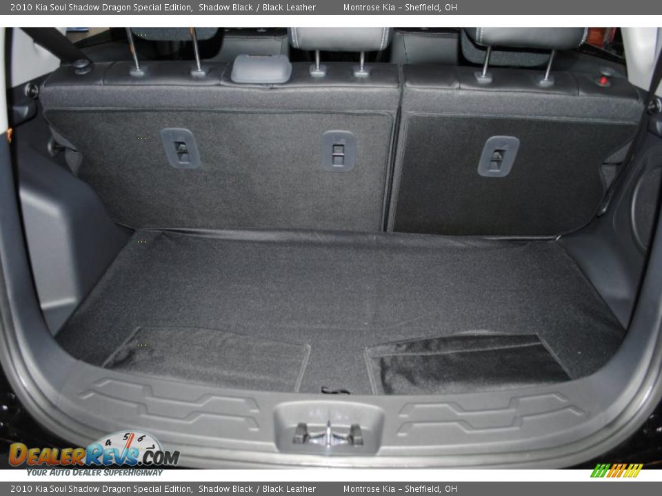 2010 Kia Soul Shadow Dragon Special Edition Shadow Black / Black Leather Photo #28