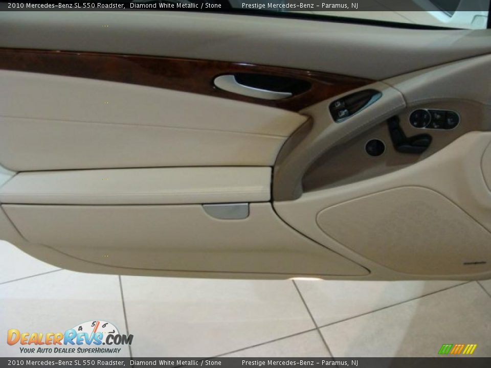 2010 Mercedes-Benz SL 550 Roadster Diamond White Metallic / Stone Photo #7