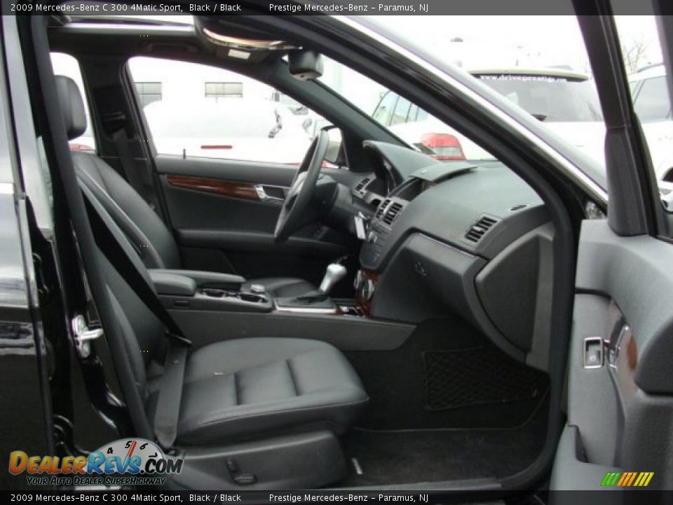 2009 Mercedes-Benz C 300 4Matic Sport Black / Black Photo #9