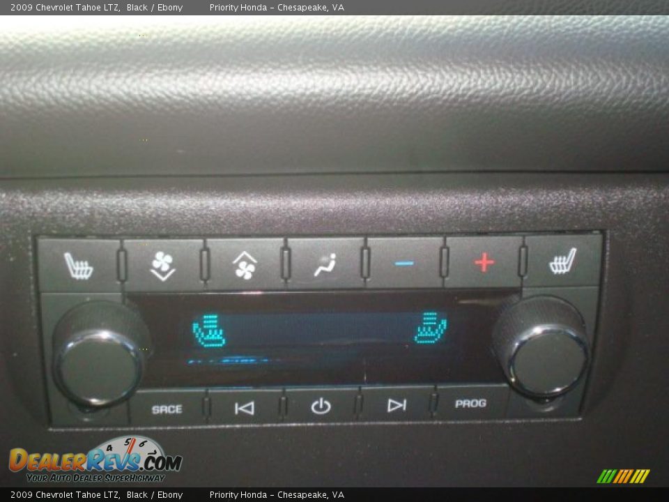 2009 Chevrolet Tahoe LTZ Black / Ebony Photo #18