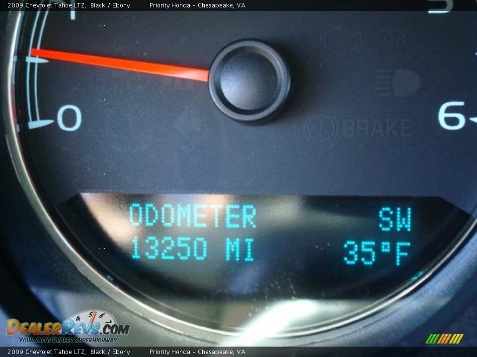 2009 Chevrolet Tahoe LTZ Black / Ebony Photo #28