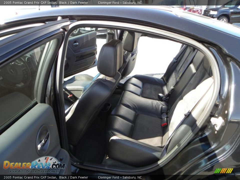 2005 Pontiac Grand Prix GXP Sedan Black / Dark Pewter Photo #9