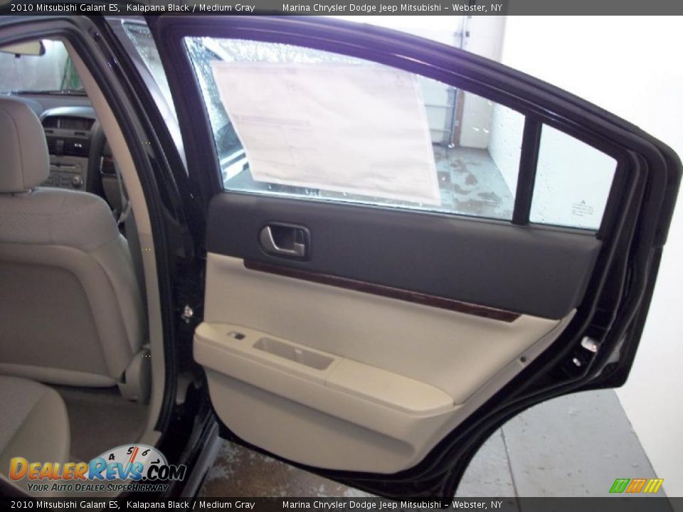 2010 Mitsubishi Galant ES Kalapana Black / Medium Gray Photo #14